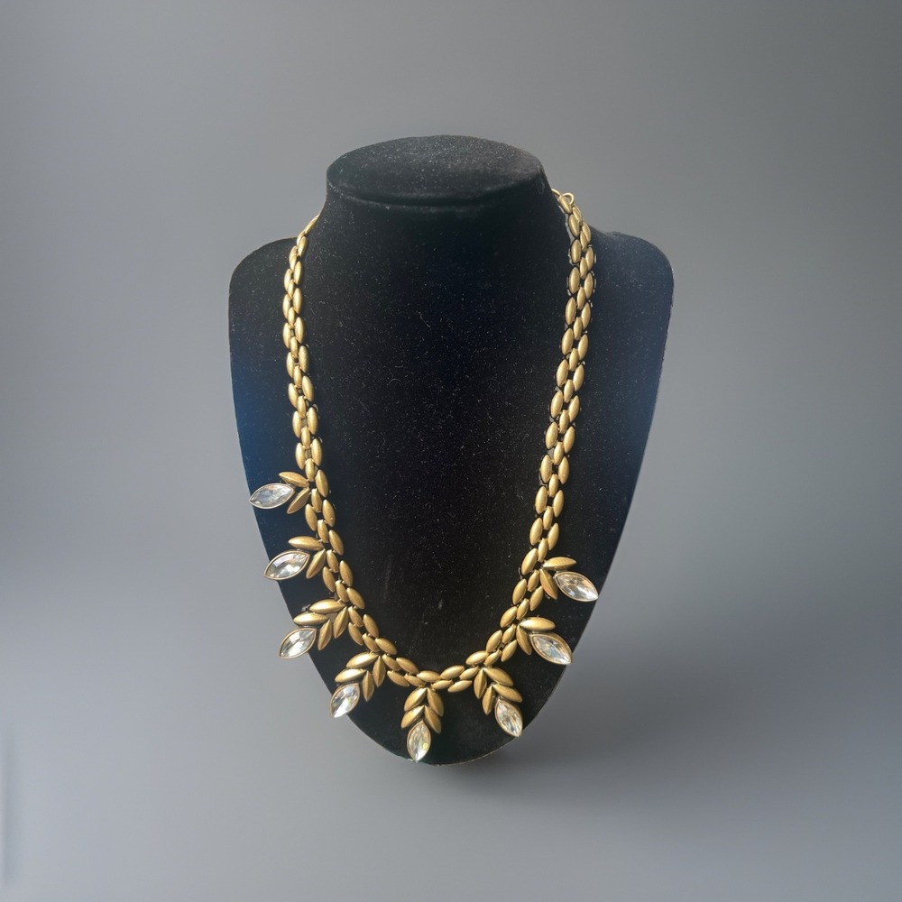 STELLA & DOT Gold Statement Necklace 20.5"